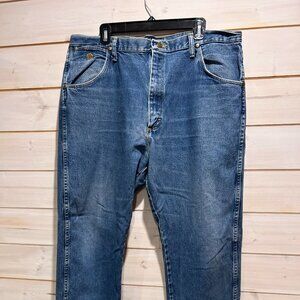 Wrangler George Strait Collection Cowboy Cut